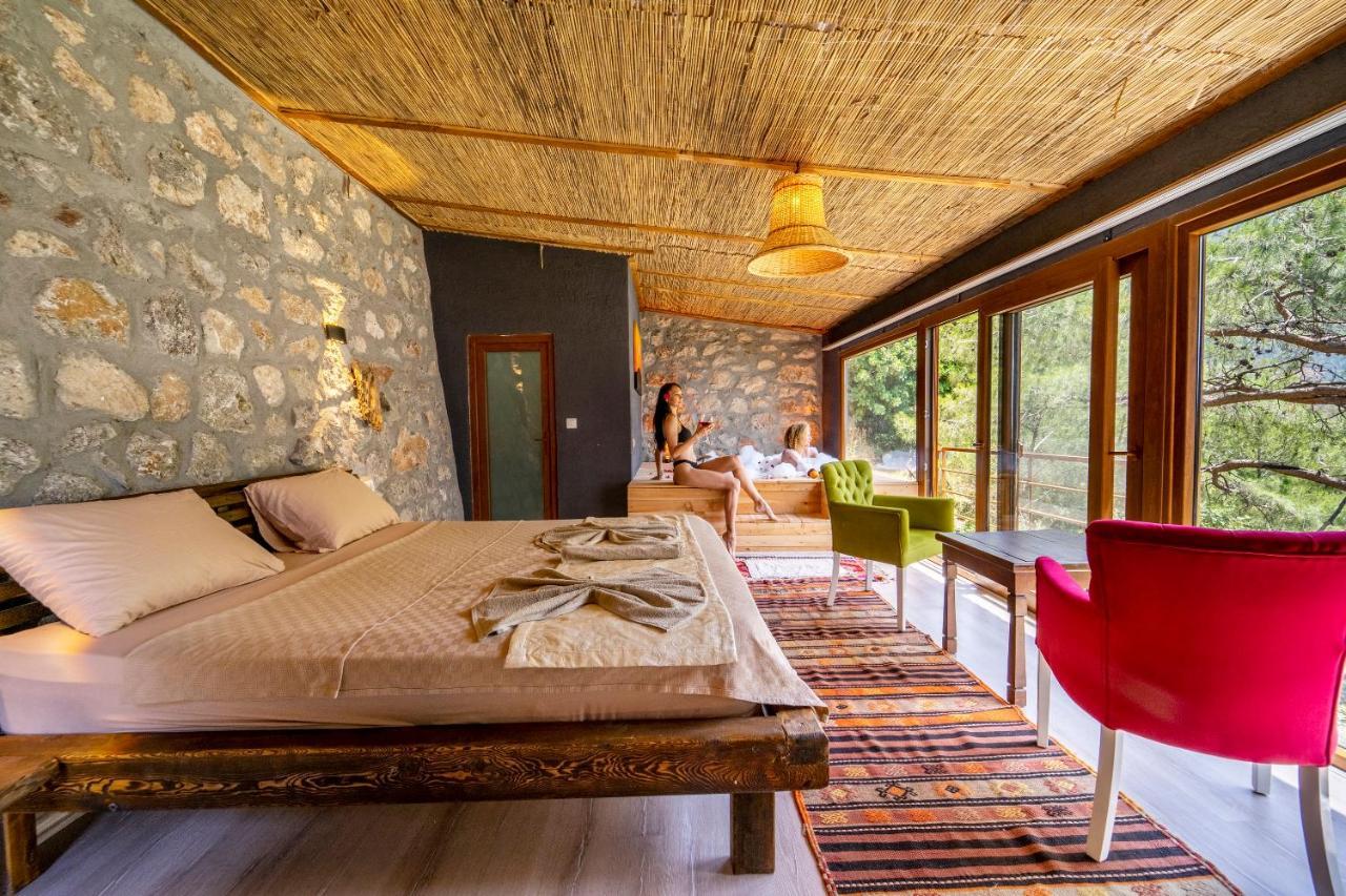 Manzara Bungalow Acomodação com café da manhã Fethiye Exterior foto