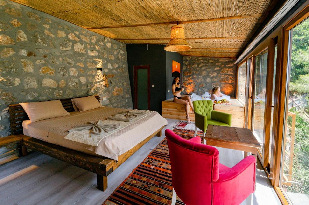 Manzara Bungalow Acomodação com café da manhã Fethiye Exterior foto